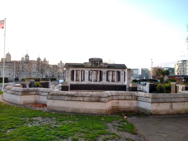 backofthememorial.jpg