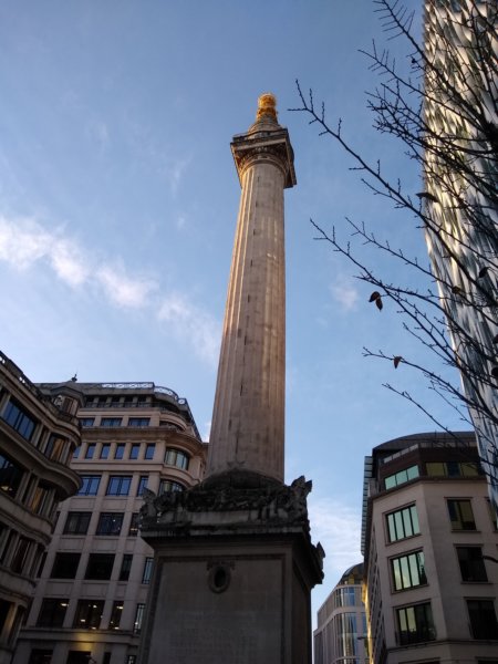 monumentgreatfire.jpg